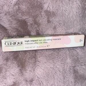 Clinique Lash Elevating Mascara - Subtle Pastel Design. Black color